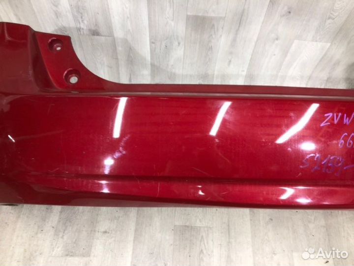 Бампер зад. toyota prius alpha