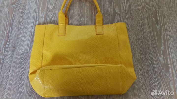 Женская сумка Neiman Marcus