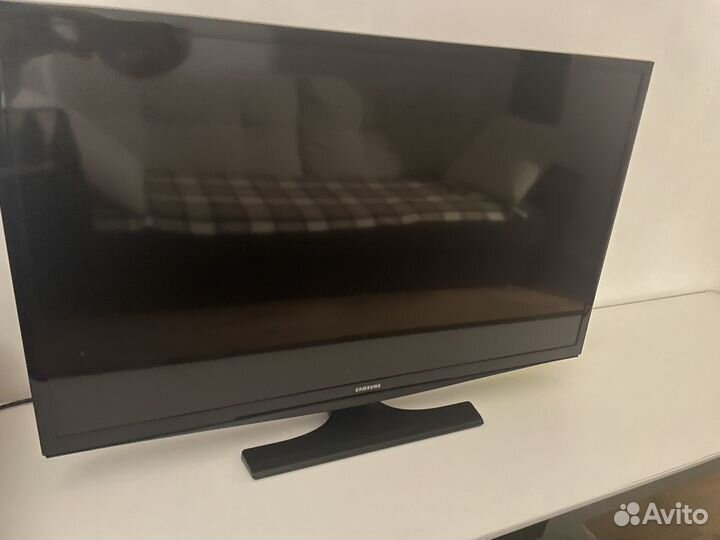 Телевизор samsung