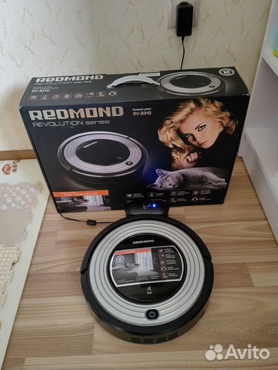 Робот пылесос redmond rv-r310