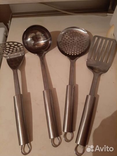 Кухонные принадлежности б/у, фартуки кухон новые