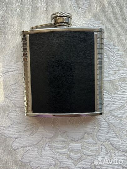 Фляга карманная