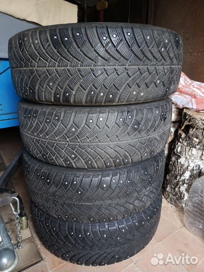 Шипованная резина 215 66 r16