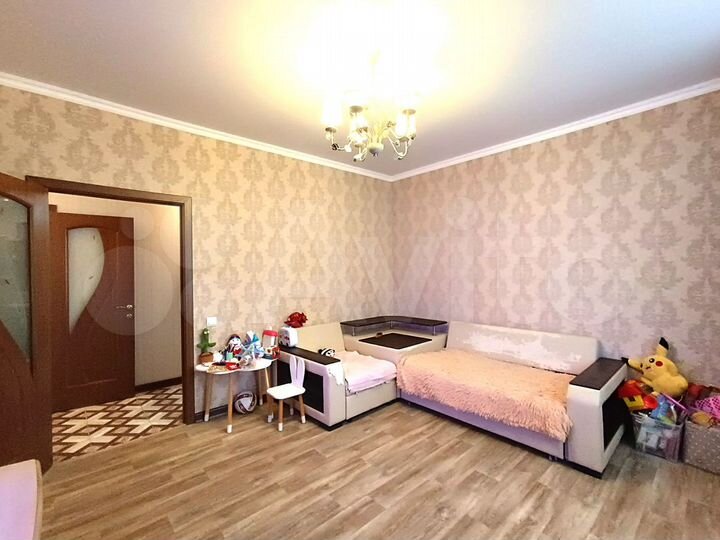 2-к. квартира, 65 м², 4/14 эт.