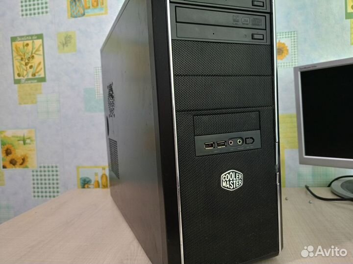 Корпус для компьютера Cooler Master