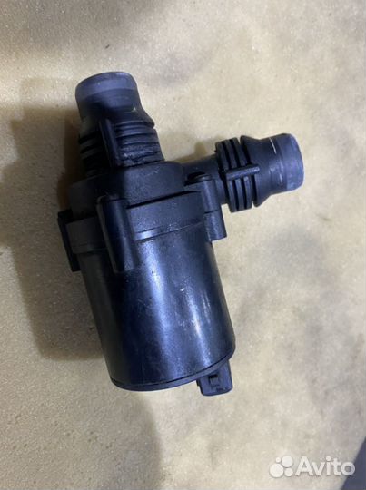 Дополнительная помпа BMW x5 e70 x6 e71 64119197085