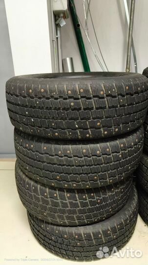 Cooper Weather-Master S/T 2 225/60 R17