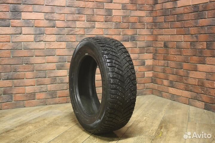 Michelin X-Ice North 4 205/65 R16