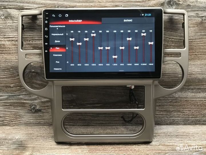 Магнитола Jeep Grand Cherokee с камерой