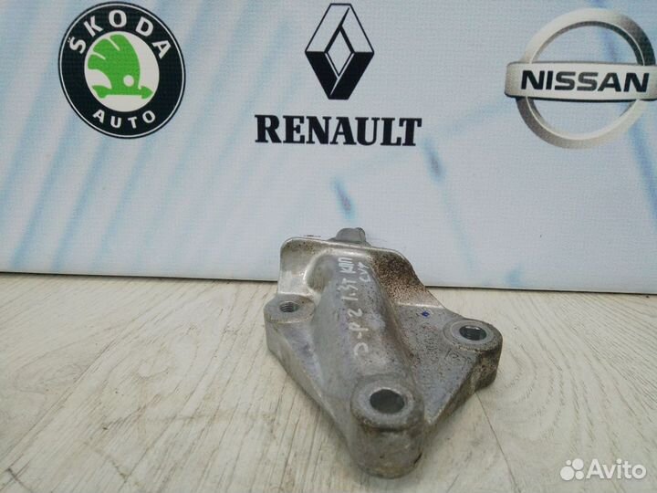 Кронштейн опора крепления кпп коробки передач Rena