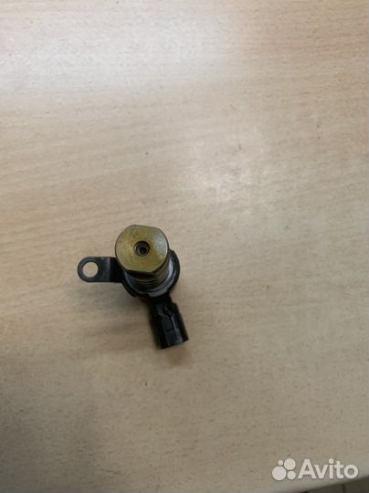 Клапан управления фазами subaru 10921AA050