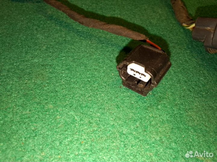 Проводка фары Jeep Wrangler JL 2019г