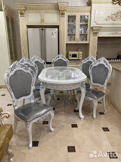 Столы и стулья для кухни. В наличии