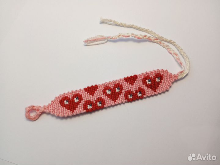 Фенечки ручной работы с рисунком