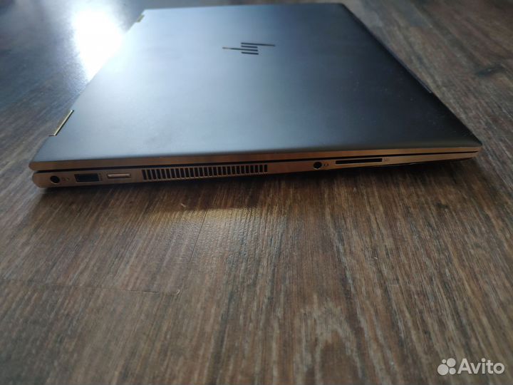 Ноутбук HP Spectre x360 15.6 Core i7 16gb 512g ssd