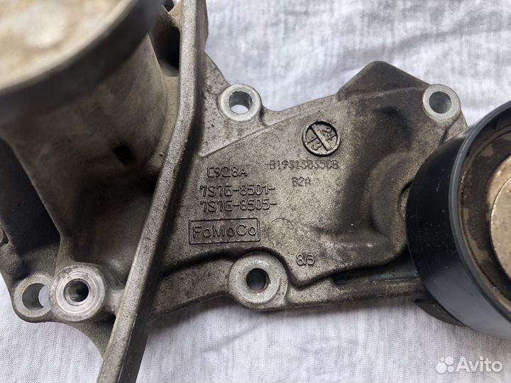 Помпа Ford Kuga 2 экобуст 1.6 2013 год