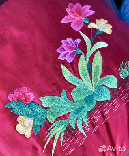 Декоративные подушки. Шелк. Винтаж