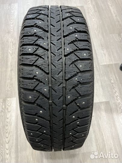 Bridgestone Ice Cruiser 7000S 205/55 R16 91T