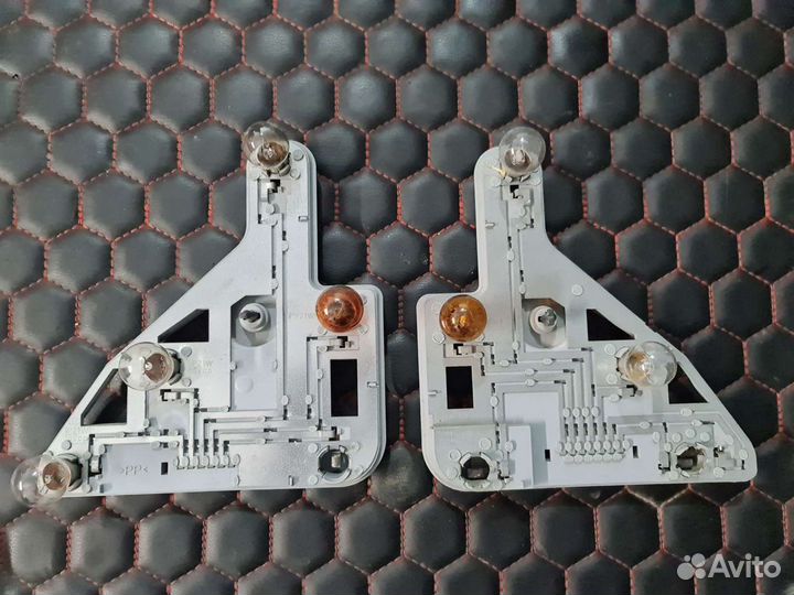 Плата задней фары Mercedes W203