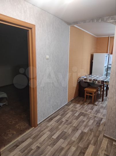 1-к. квартира, 37 м², 1/10 эт.