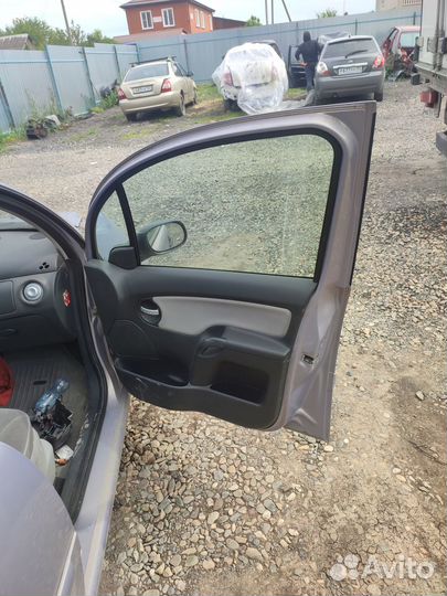 Дверь передняя правая Citroen C3