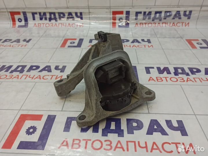 Опора двигателя правая Renault Megane 3 112100014R
