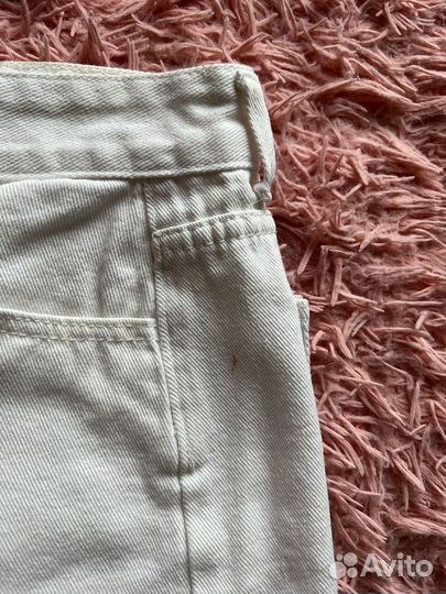 Шорты женские белые