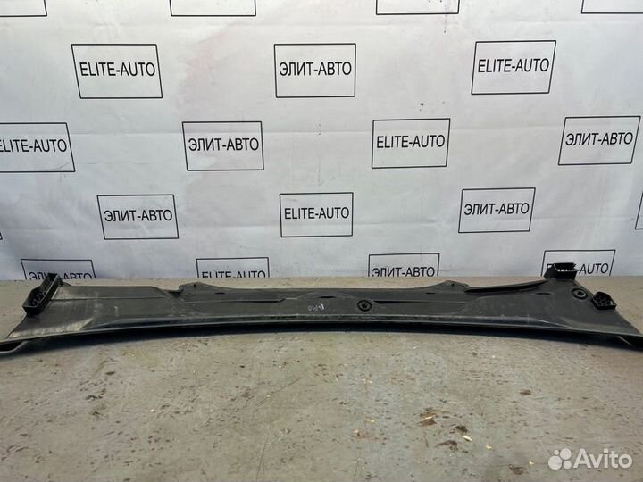 Жабо Bmw 5 G30 2.0 2020