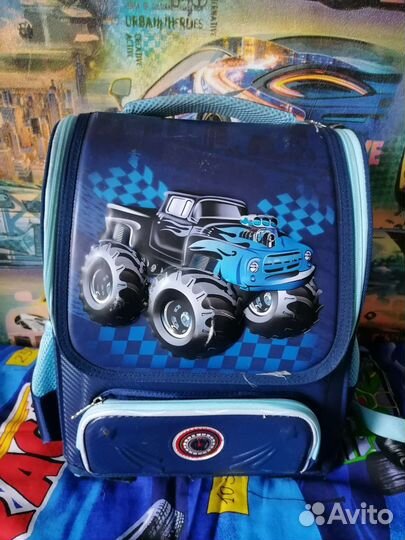 Портфель школьный ортопедический