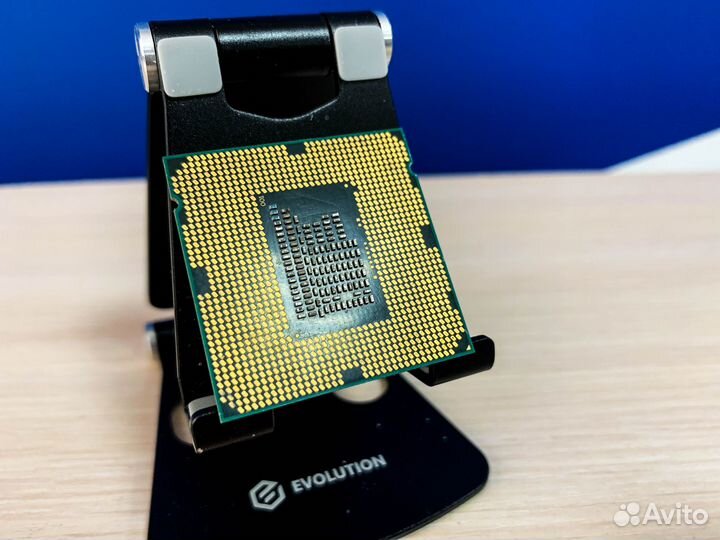 Процессор Intel Core i3-2100 2 ядра 4 потока