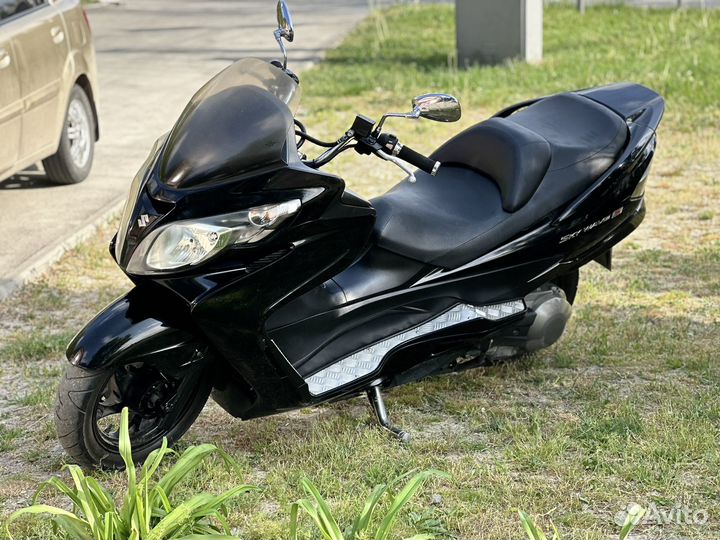 Максискутер Suzuki SkyWave S