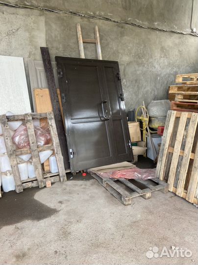 Дверь бронированная