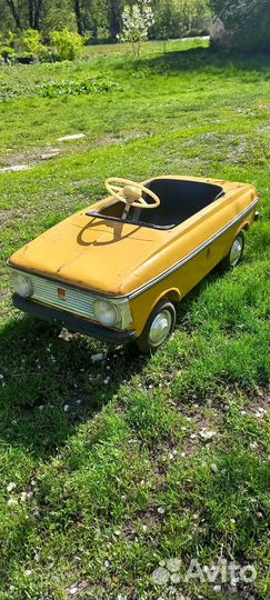 Педальный москвич СССР