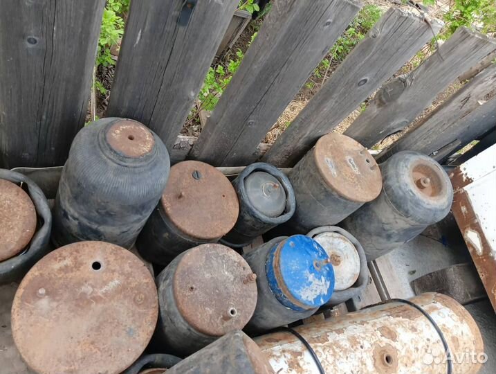 Запчасти на полуприцеп Krone-Schmitz