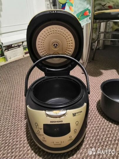 Мультиварка redmond