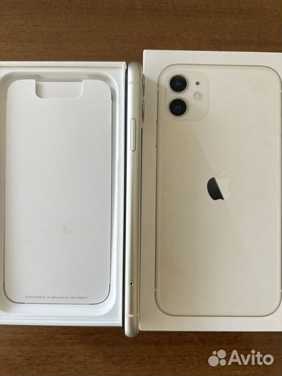 iPhone 11 128GB идеал рст