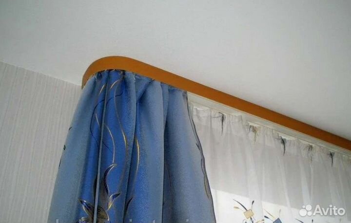 Карниз потолочный трехрядный