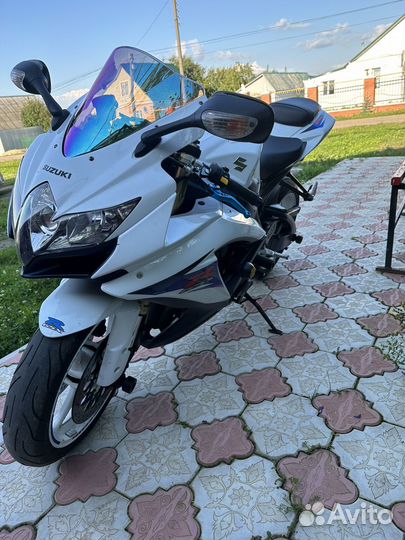 Suzuki gsxr 600