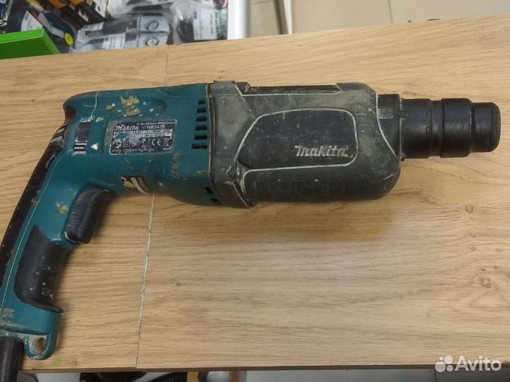 Перфоратор Makita HR2470