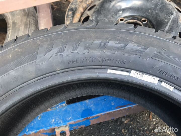 Viatti Strada Asimmetrico V-130 205/60 R16