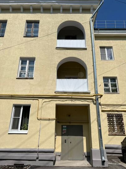 2-к. квартира, 60 м², 3/3 эт.