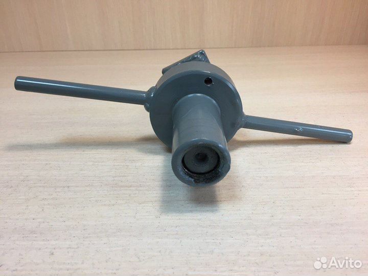 Домкрат ложемента прицепа винтовой арива