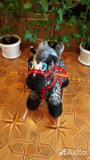 Детская лошадка