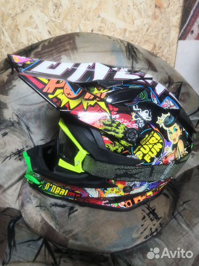 Шлем кроссовый б/у