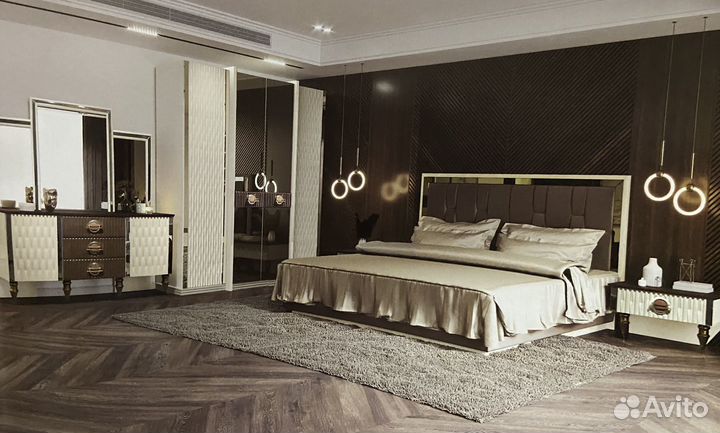 Спальный гарнитур 