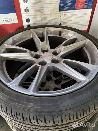 R20 Goodyear Eagle F1 Asymmetric 245/40, PCD 5x120 DIA 70