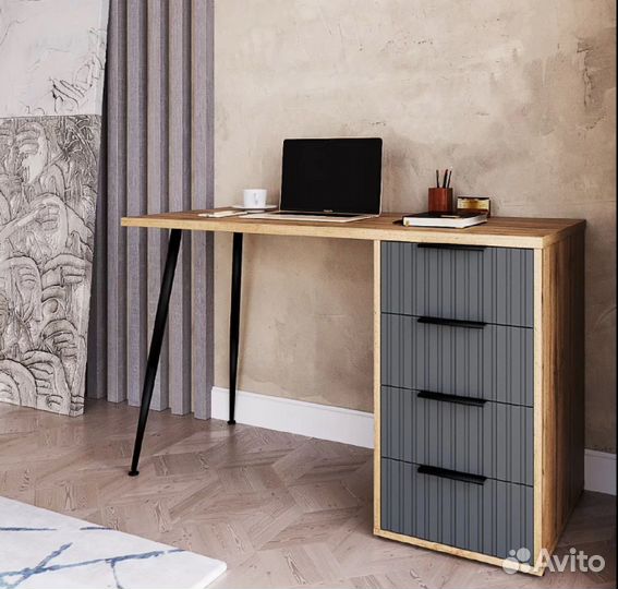 Стол письменный в кабинет С1018