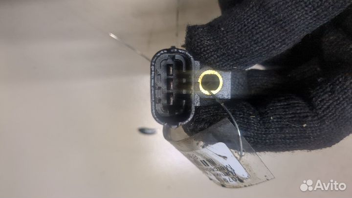 Датчик положения коленвала Mercedes E W212, 2010