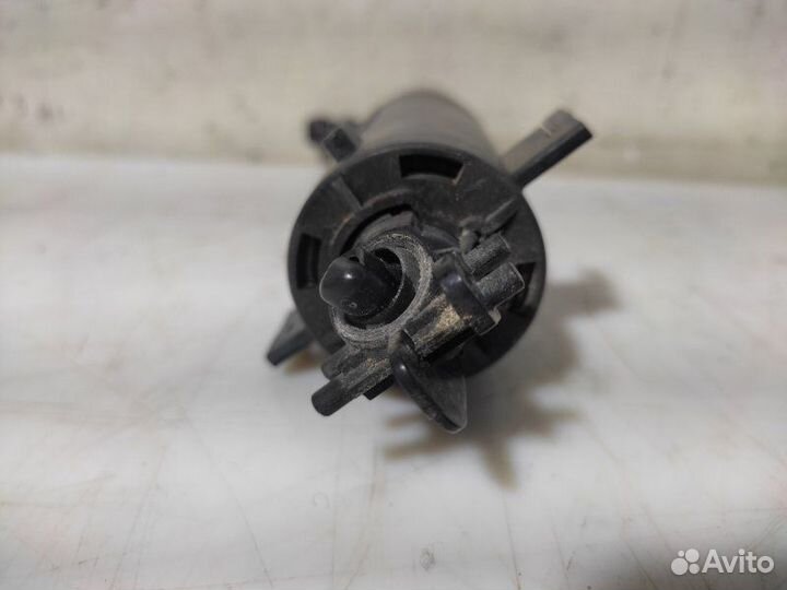 Форсунка омывателя фар левая Bmw X5 E70 N52B30A