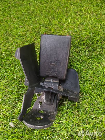 Замок ремня безопасности Audi A6 C6